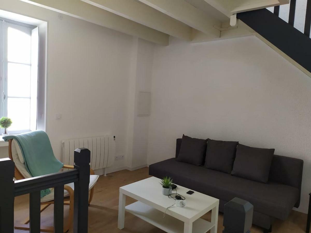 Duplex Plein Centre Ville 10B Malestroit Exterior foto